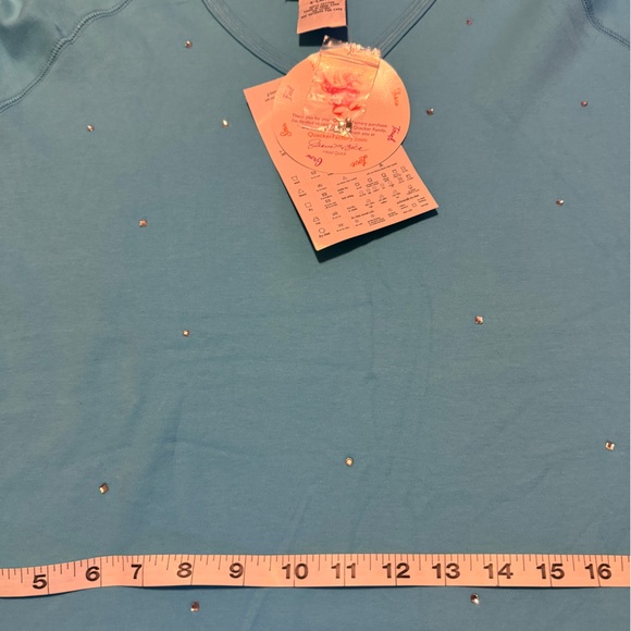 NEW - Quacker Factory - blue stretch short sleeve Shirt Rhinestones - Size XL - Picture 3 of 4